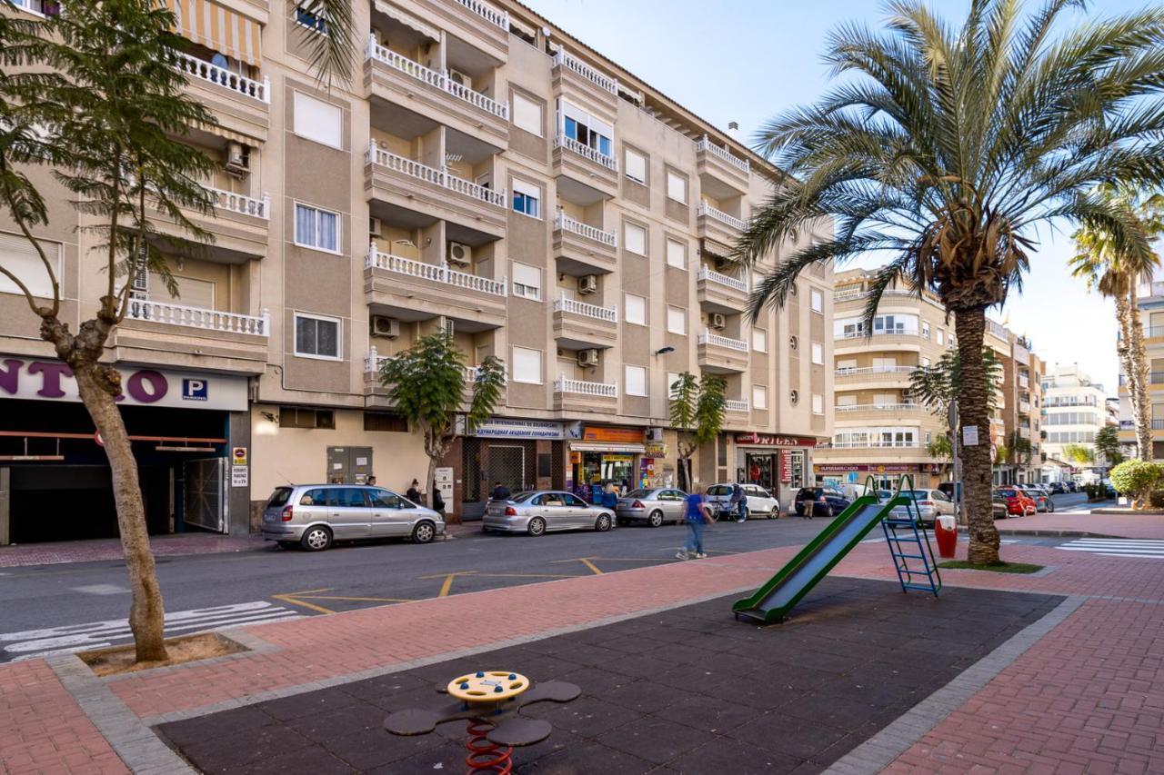 Apartamento Caballero De Rodas ตอร์เรเวียคา ภายนอก รูปภาพ