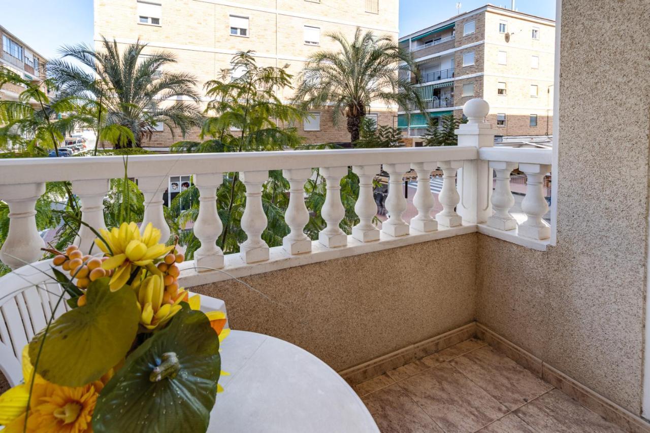 Apartamento Caballero De Rodas ตอร์เรเวียคา ภายนอก รูปภาพ