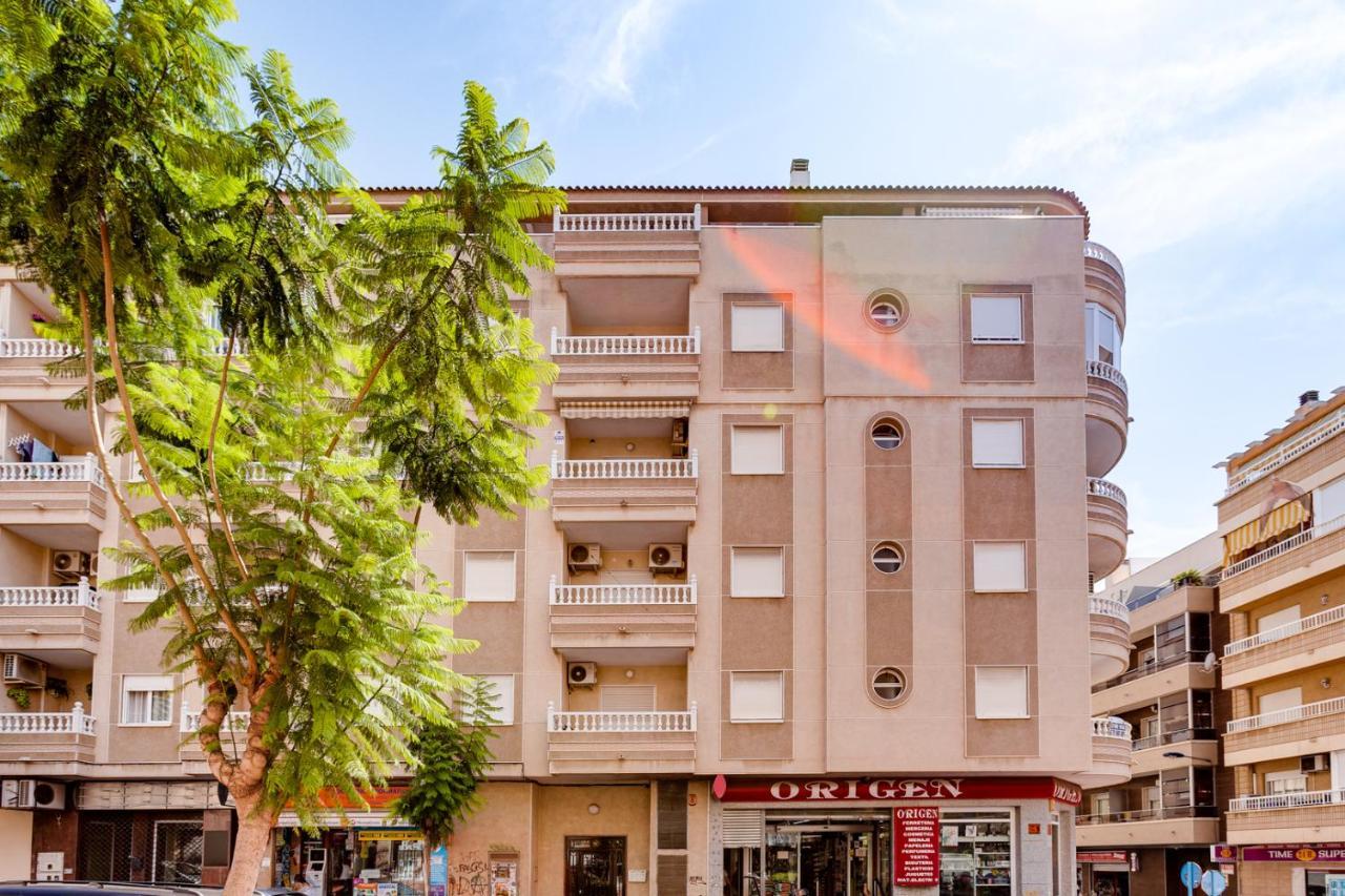Apartamento Caballero De Rodas ตอร์เรเวียคา ภายนอก รูปภาพ